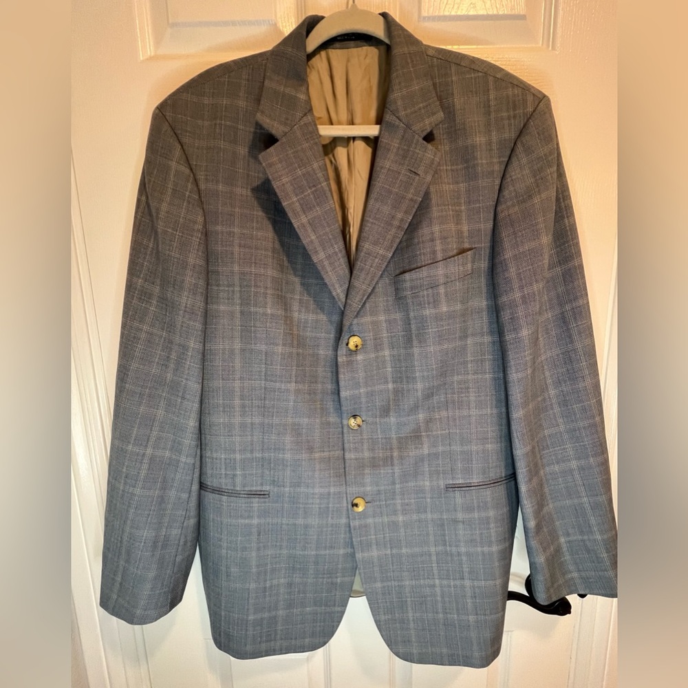 Boss Hugo Boss Men Size 42R Sport Coat Pale Blue Plaid 100% Virgin Wool U.S.A.